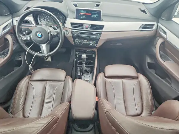 WBXHU7C32J5H42660 2018 BMW X1 - Image 8