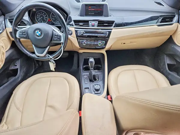 WBXHU7C32J5H45431 2018 BMW X1 - Image 8
