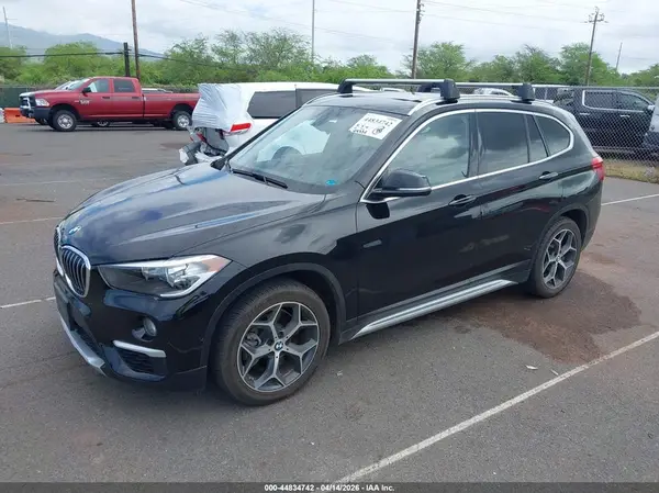 WBXHU7C32J5L06047 2018 BMW X1 - Image 2