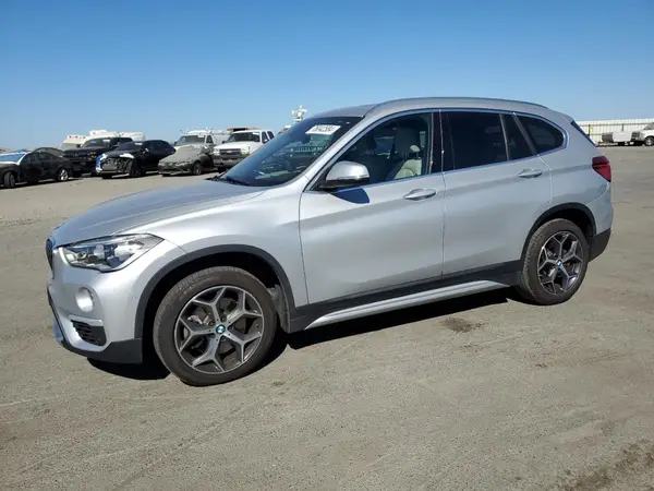 WBXHU7C32J5L07263 2018 BMW X1