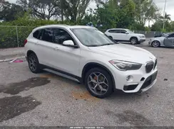 WBXHU7C32J5L08588 2018 BMW X1