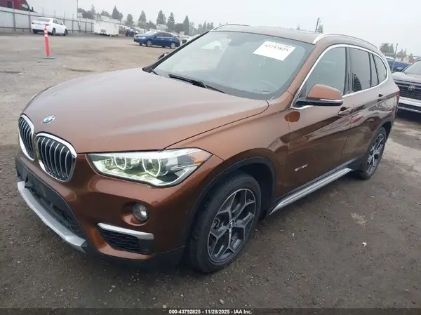 WBXHU7C33H5H32942 2017 BMW X1 - Image 2