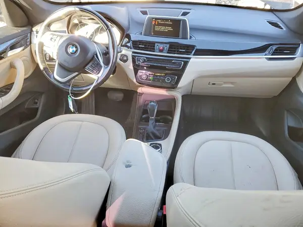 WBXHU7C33H5H33993 2017 BMW X1 - Image 8