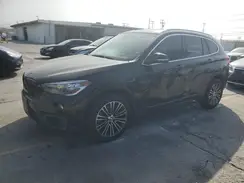 WBXHU7C33H5H35422 2017 BMW X1