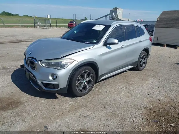 WBXHU7C33J3F04540 2018 BMW X1 - Image 2