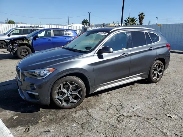 WBXHU7C33J3H42663 2018 BMW X1 - Image 1