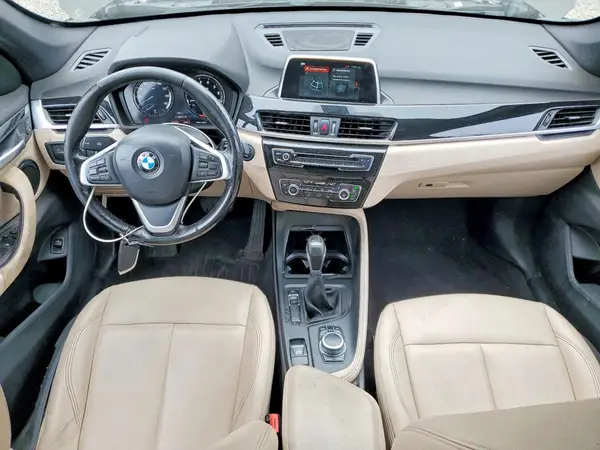 WBXHU7C33J3H43750 2018 BMW X1 - Image 8