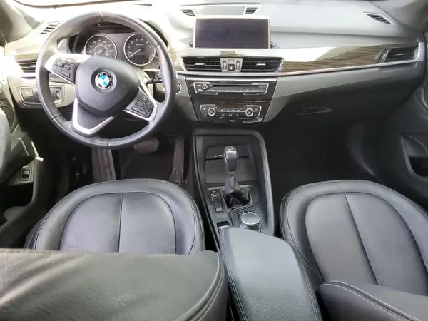WBXHU7C33J5H42084 2018 BMW X1 - Image 8