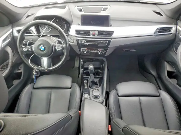 WBXHU7C33J5H42103 2018 BMW X1 - Image 8