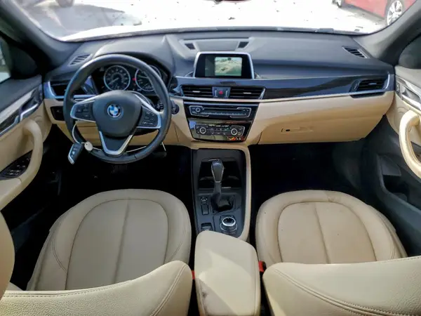 WBXHU7C33J5H44241 2018 BMW X1 - Image 8
