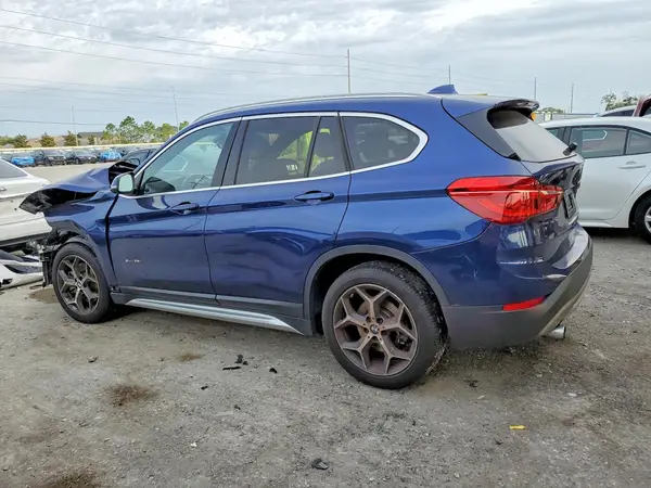 WBXHU7C33J5L05408 2018 BMW X1 - Image 2