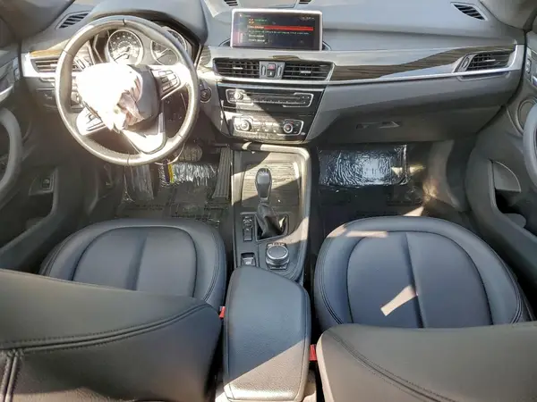 WBXHU7C33J5L05411 2018 BMW X1 - Image 8