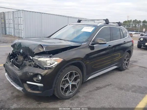 WBXHU7C33J5L07238 2018 BMW X1 - Image 2
