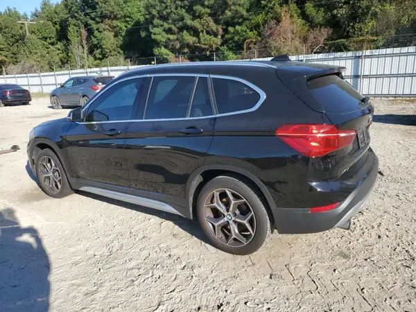 WBXHU7C33J5L07739 2018 BMW X1 - Image 2