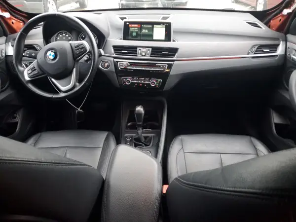 WBXHU7C33J5L08292 2018 BMW X1 - Image 8