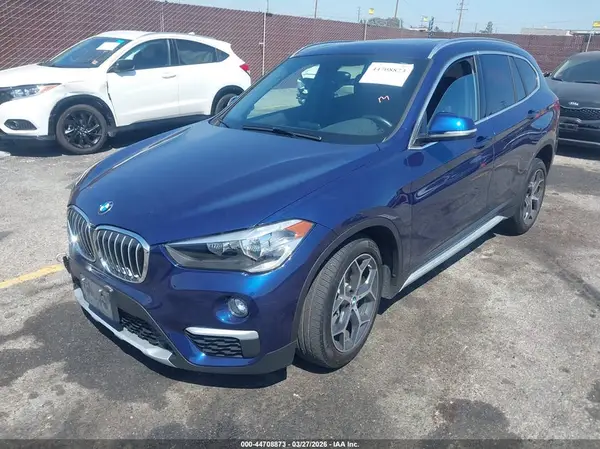 WBXHU7C33J5L09152 2018 BMW X1 - Image 2