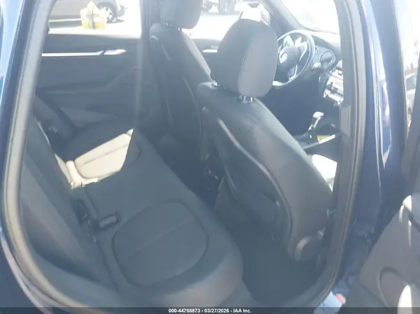 WBXHU7C33J5L09152 2018 BMW X1 - Image 8