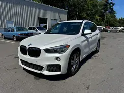WBXHU7C33J5L09376 2018 BMW X1