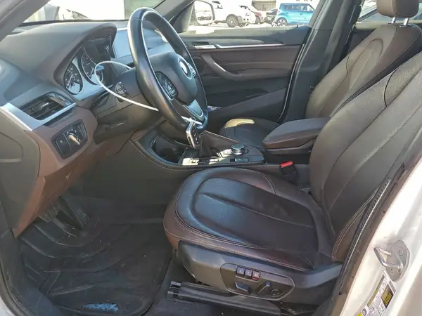 WBXHU7C34H5D71611 2017 BMW X1 - Image 8