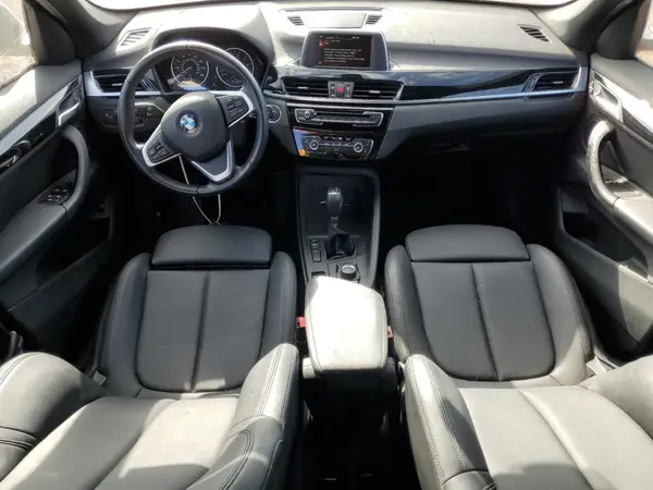 WBXHU7C34H5H35073 2017 BMW X1 - Image 8