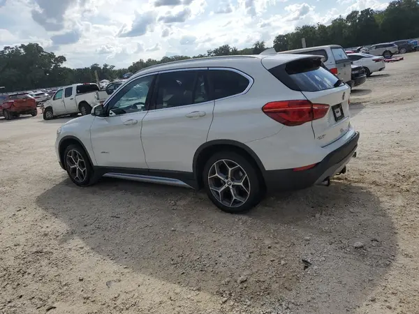 WBXHU7C34H5H36661 2017 BMW X1 - Image 2