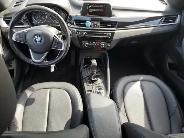 WBXHU7C34H5H36661 2017 BMW X1 - Image 8