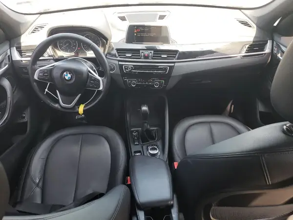 WBXHU7C34HP924632 2017 BMW X1 - Image 8