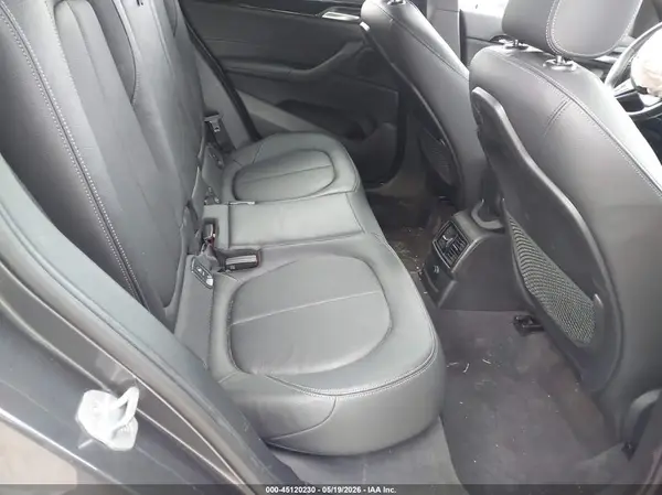 WBXHU7C34J5H40893 2018 BMW X1 - Image 8