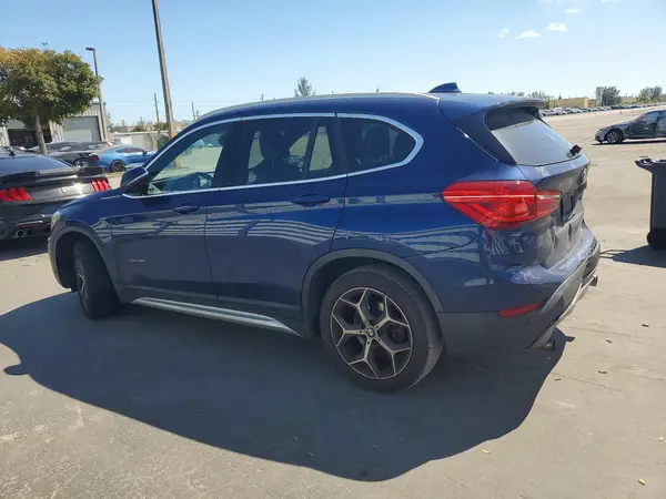 WBXHU7C34J5H41641 2018 BMW X1 - Image 2