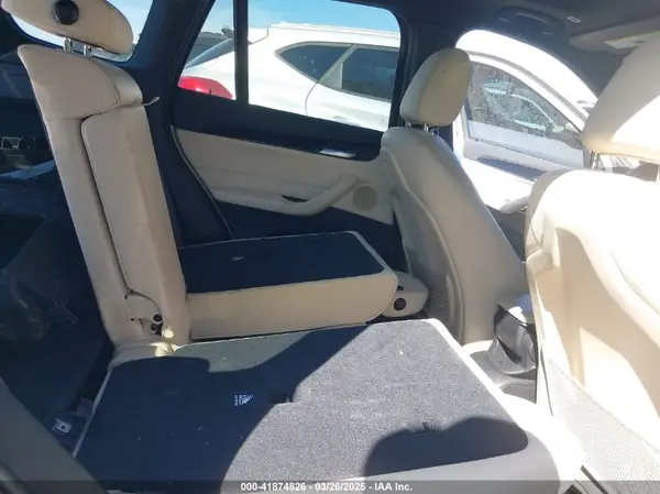 WBXHU7C34J5H42322 2018 BMW X1 - Image 8