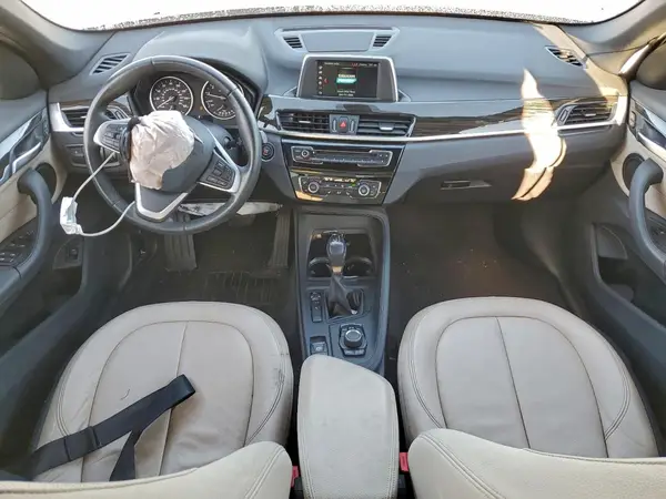 WBXHU7C34J5H45687 2018 BMW X1 - Image 8