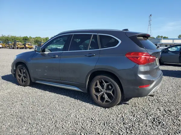 WBXHU7C34J5L05157 2018 BMW X1 - Image 2