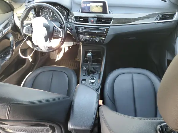 WBXHU7C34J5L05157 2018 BMW X1 - Image 8