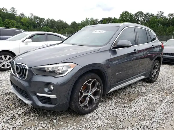 WBXHU7C34J5L05496 2018 BMW X1 - Image 1