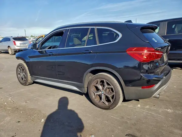 WBXHU7C34J5L07796 2018 BMW X1 - Image 2