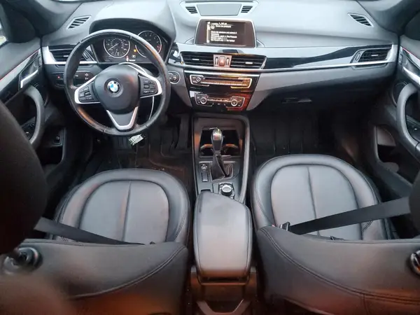 WBXHU7C35H5H33249 2017 BMW X1 - Image 8