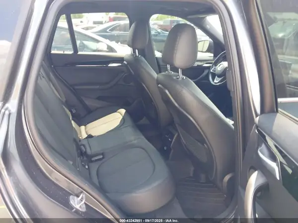 WBXHU7C35H5H33834 2017 BMW X1 - Image 8