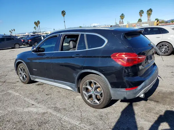 WBXHU7C35H5H34238 2017 BMW X1 - Image 2