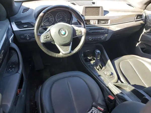 WBXHU7C35H5H34238 2017 BMW X1 - Image 8