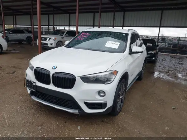 WBXHU7C35H5H35339 2017 BMW X1 - Image 2