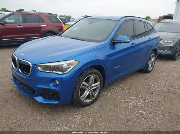 WBXHU7C35H5H35647 2017 BMW X1 - Image 2