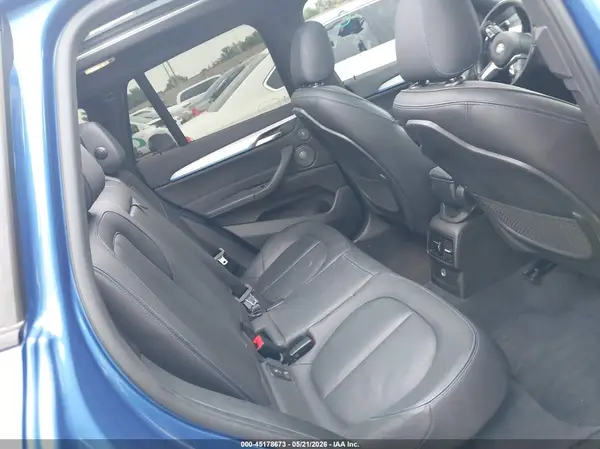 WBXHU7C35H5H35647 2017 BMW X1 - Image 8