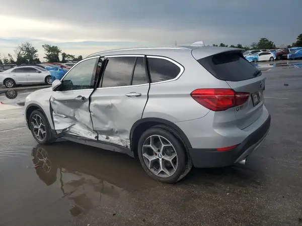 WBXHU7C35J5H44158 2018 BMW X1 - Image 2
