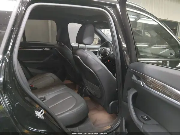 WBXHU7C35J5H45309 2018 BMW X1 - Image 8