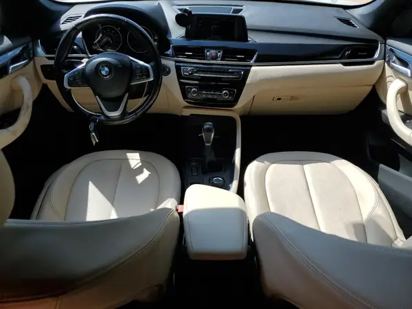WBXHU7C35J5H45472 2018 BMW X1 - Image 8
