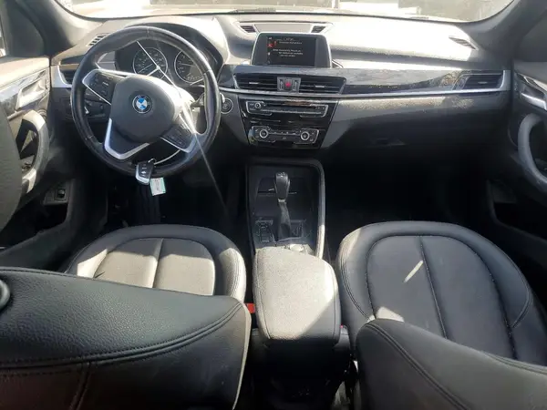 WBXHU7C36H5H33275 2017 BMW X1 - Image 8