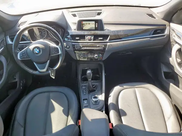 WBXHU7C36H5H33423 2017 BMW X1 - Image 8