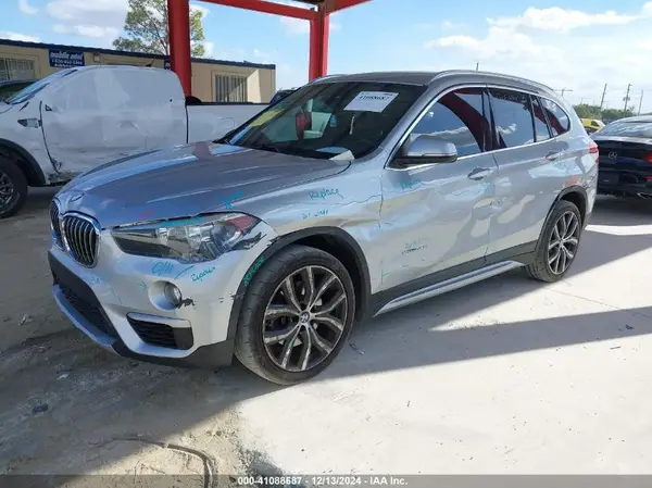 WBXHU7C36H5H33440 2017 BMW X1 - Image 2
