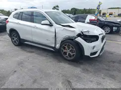 WBXHU7C36H5H34992 2017 BMW X1