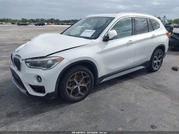 WBXHU7C36H5H34992 2017 BMW X1 - Image 2